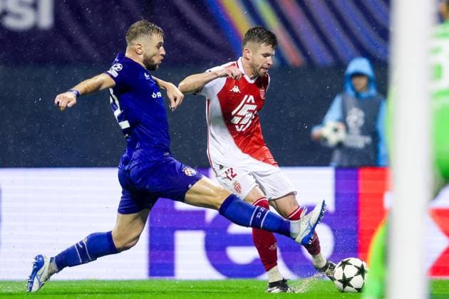 GNK Dinamo v AS Monaco - UEFA Champions League 2024 25 League Phase MD2 ZAGREB, CROATIA - OCTOBER 2: Caio Henrique of Monaco and Stefan Ristovski of Dinamo Zagreb in action during UEFA Champions League 2024 25 League Phase MD2 match between GNK Dinamo v AS Monaco at Maksimir Stadion on October 2, 2024 in Zagreb, Croatia.  LukaxStanzl PIXSELL