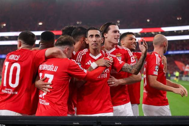 Portugal, Lisbon 2. October 2024 Uefa Champions League phase 2024 25 Matchday 2, S.L.Benfica - Atletico de Madrid v.l., Torjubel, Goal celebration, celebrate the goal um Angel di Maria (S.L.Benfica) Copyright: JoaquimxFerreira