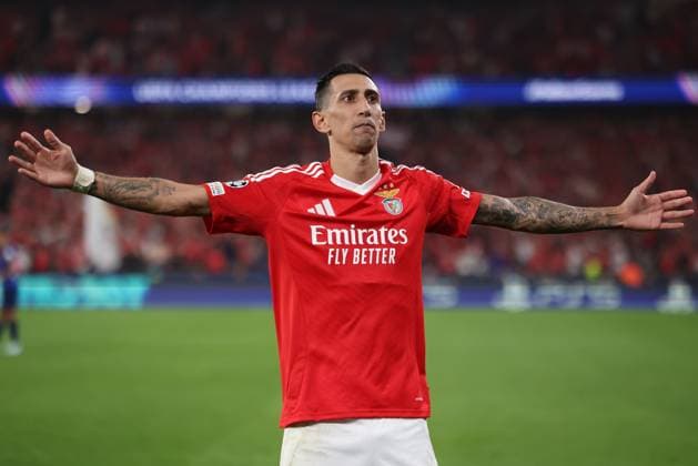 Portugal, Lisbon 2. October 2024 Uefa Champions League phase 2024 25 Matchday 2, S.L.Benfica - Atletico de Madrid v.l., Angel di Maria (S.L.Benfica) Torjubel, Goal celebration, celebrate the goal Copyright: JoaquimxFerreira