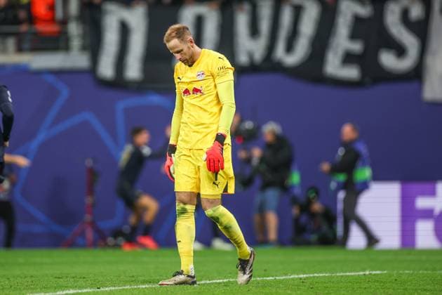 02.10.2024, Fussball, Saison 2024 2025, Champions League, 2. Spieltag, RB Leipzig - Juventus Turin, Torwart PÃ ter Gulacsi (RB Leipzig) Leipzig RB Arena Sachsen Deutschland xRHR-FOTO TRx Copyright: TimxRehbein RHR-FOTOx RHR-FOTO TR