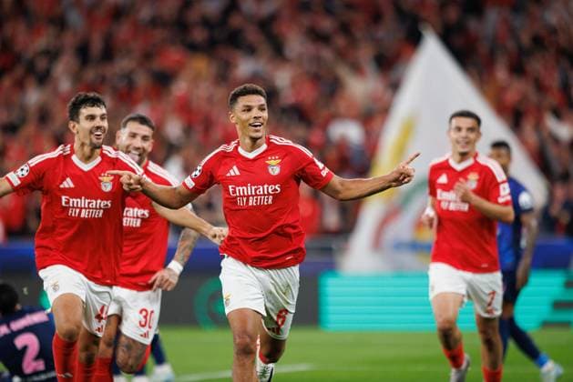 Alexander Bah seen celebrating after scoring goal during UEFA Champions League game between teams of SL Benfica and Atletico de Madrid (Maciej Rogowski) Lisboa Estadio Da Luz Portugal Copyright: xMaciejxRogowskix slbatleti2425-07