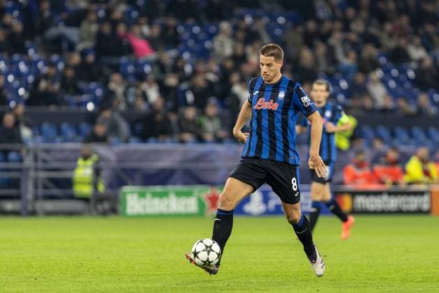 UEFA Champions League: Shakhtar - Atalanta; 02.10.2024 Mario Pasalic (Atalanta, 8) UEFA Champions League: Shakhtar - Atalanta; Arena AufSchalke, Gelsenkirchen; 02.10.2024 Copyright: xBEAUTIFULxSPORTS Buriakovx