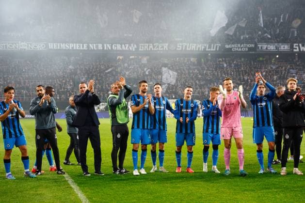 Sturm Graz v Club Brugge - UEFA Champions League KLAGENFURT, AUSTRIA - OCTOBER 02 : players of Brugge celebrate the win pictured during the UEFA Champions League phase matchday 2 match between Sturm Graz and Club Brugge at the Worthersee Stadion on October 2, 2024 in Klagenfurt, Austria, 02 10 2024 Klagenfurt Austria  Copyright: xJanxDexMeuleneirx