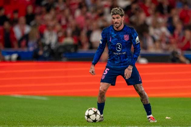Rodrigo De Paul of Atletico during the UEFA Champions League 2024 25 football match between SL Benfica and Atletico Madrid at Estadio da Luz in Lisbon, Portugal (Pedro Loureiro SPP) Copyright: xPedroxLoureiro SPPx spp-en-PeLo-pedroloureirobenxmad617