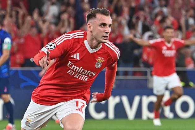 Portugal, Lisbon 2. October 2024 Uefa Champions League phase 2024 25 Matchday 2, S.L.Benfica - Atletico de Madrid v.l., Kerem Aktürkoglu (S.L.Benfica) Torjubel, Goal celebration, celebrate the goal Copyright: JoaquimxFerreira
