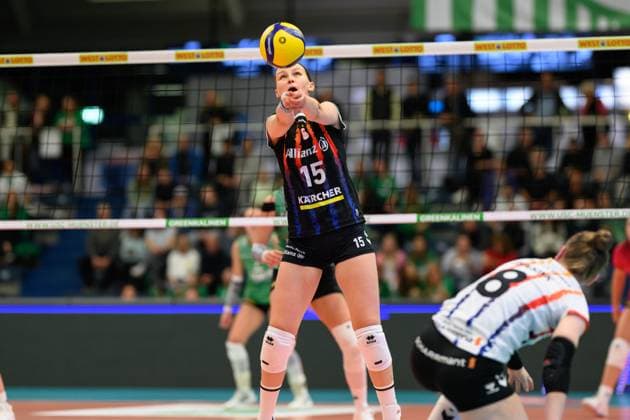 RECORD DATE NOT STATED Charlotte Krenicky (Trikot Nr. 15, Allianz MTV Stuttgart); 1. Volleyball Bundesliga - USC Münster-Allianz MTV Stuttgart, Münster am 02.10.2024 Copyright: xBEAUTIFULxSPORTS PeterxWeberx