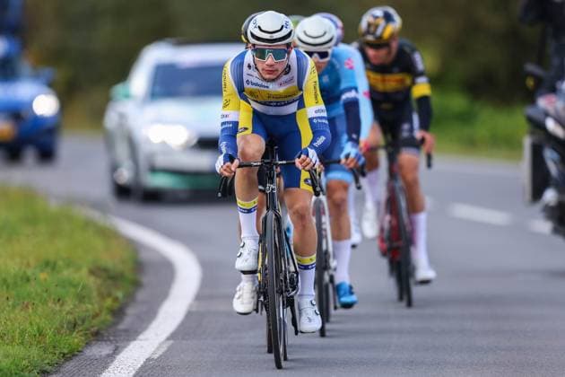 Radsport UCI ProSeries Men Elite 18. Sparkassen Münsterland Giro am 03.10.2024 in Münster Die Spitzengruppe, vorne Arno Claeys ( Team Flanders - Baloise )