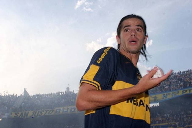 Archivbilder der Woche SPORT KW40 Fernando Gago. Boca vs Lanus. Fecha 19 Torneo Apertura 10 12 2006 *** Fernando Gago Boca vs Lanus Date 19 Apertura Tournament 10 12 2006 Copyright: xxx