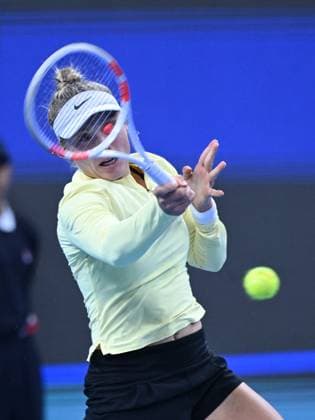 (241003) -- BEIJING, Oct. 3, 2024 -- Yuliia Starodubtseva of Ukraine hits a return during the women s singles quarterfinal against Coco Gauff of the United States at the 2024 China Open tennis tournament in Beijing, China, Oct. 3, 2024. ) (SP)CHINA-BEIJING-TENNIS-CHINA OPEN-WOMEN S SINGLES(CN) ZhangxLong 