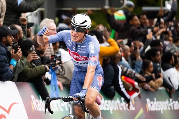 Münsterland Giro 2024, 03.10.2024 Sieger Jasper Philipsen (BEL, Alpecin-Deceuninck), Sparkassen Münsterland Giro, Münster (GER), 03.10.2024 Copyright: xBEAUTIFULxSPORTS Hilgerx