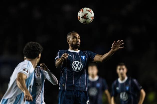 241003 Isaac Kiese Thelin of Malmö FF during the UEFA Europa League football match between Qarabag and Malmö FF on October 3, 2024 in Baku. Photo: Petter Arvidson BILDBYRAN kod PA PA0893 fotboll, football, soccer, fotball,uefa europa league,qarabag,ma Copyright: PETTERxARVIDSON BB241003PA060