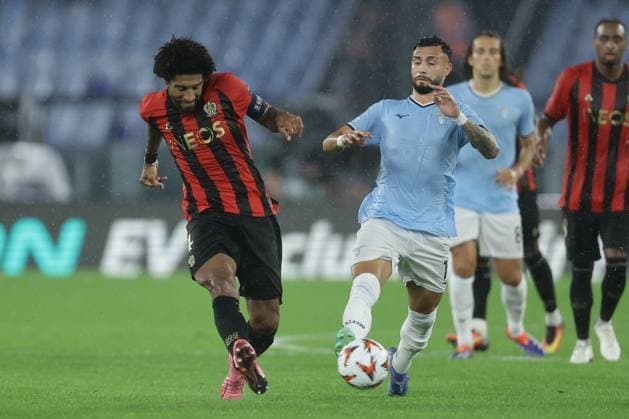 UEFA Europa League League phase - Matchday 2 match between SS Lazio vs OGC Nice Lazio™s Argentinian forward Valentin Castellanos challenges for the ball with OGC Nice s Brazilian defender Dante during UEFA Europa League League phase - Matchday 2 match between SS Lazio vs OGC Nice at Olimpico stadium on October 03, 2024 in Rome, Italy. ABPH3813 Copyright: xAntonioxBalascox