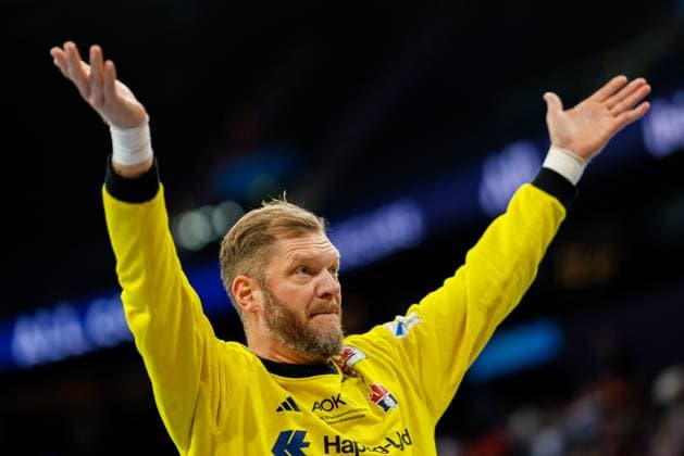Hamburg, 3. Oktober 2024 - Handball, DHB-Pokal 2024 25, Handball Verein Hamburg - THW Kiel: Johannes Bitter (Handball Sport Verein Hamburg, 1)