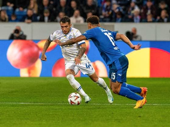 Vladyslav Dubinchak (Dynamo Kiew 44), Valentin Gendrey (TSG 1899 Hoffenheim, 15), Zweikampf, GER, TSG 1899 Hoffenheim vs. Dynamo Kiew, Fussball, UEFA Europa League, Spieltag 2, Saison 2024 2025, 03.10.2024 GER, TSG 1899 Hoffenheim vs. Dynamo Kiew, Fussball, UEFA Europa League, Spieltag 2, Saison 2024 2025, 03.10.2024 Sinsheim Copyright: xEibner-Pressefoto FlorianxSchustx EP_FSU