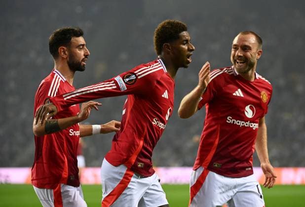 Marcus Rashford of Manchester United, ManU celebrates scoring to make it 0-1 Porto v Manchester United, UEFA Europa League, Group Stage, Football, Estadio do Dragao, Porto, Portugal, 03 Oct 2024 EDITORIAL USE ONLY No use with unauthorised audio, video, data, fixture lists, club league logos or live services. Online in-match use limited to 120 images, no video emulation. No use in betting, games or single club league player publications.  Copyright: xZedxJameson Shutterstockx 14750815bx