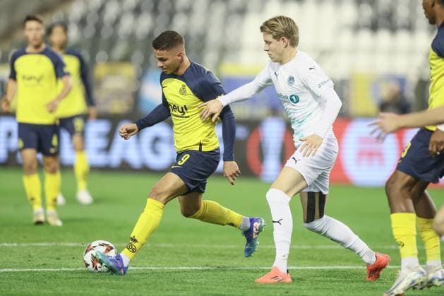 Union s Franjo Ivanovic and Bodo s Jens Petter Hauge fight for the ball during a soccer match between Belgian team Royale Union Saint-Gilloise and Norwegian team Bodo Glimt, Thursday 03 October 2024 in Brussels, on the second day of the UEFA Europa League tournament. BRUNOxFAHY  x101879775x