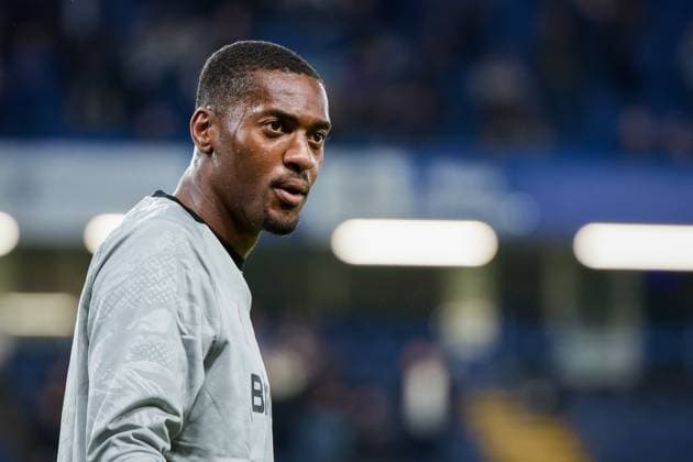 London, England, October 03 2024: Tosin Adarabioyo (4 Chelsea) warming up before the UEFA Conference League game between Chelsea and Gent at Stamford Bridge in London, England. (Pedro Porru SPP) Copyright: xPedroxPorrux xSPPx spp-en-PePoSp-4F8A7804_DxO