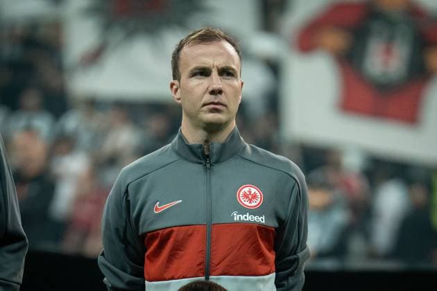 Besiktas vs Eintract Frankfurt UEFA Europa League MD1 Mario Gotze of Eintract Frankfurt in action during the match. Besiktas and Eintract Frankfurt faced each other in the UEFA Europa League matchday 2, the match took place at Tupras Staidum on October 3, 2024 Istanbul Istanbul Turkey Copyright: xYagizxGurtugx