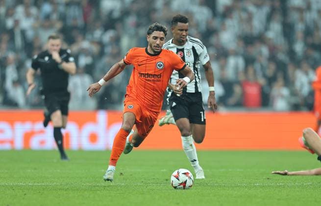 03.10.2024, Fussball UEFA Europa League, Besiktas JK Istanbul - Eintracht Frankfurt, emonline, emspor, v.l., Omar Marmoush (Eintracht Frankfurt), Felix Uduokhai (Besiktas JK) DFL DFB REGULATIONS PROHIBIT ANY USE OF PHOTOGRAPHS AS IMAGE SEQUENCES AND OR QUASI-VIDEO. xdcx Copyright: HMBxMedia