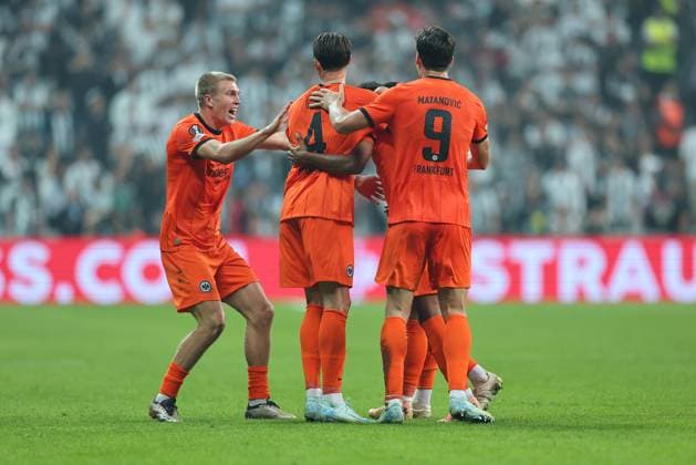 03.10.2024, Fussball UEFA Europa League, Besiktas JK Istanbul - Eintracht Frankfurt, emonline, emspor, v.l., Torjubel zum 0:3 durch Ansgar Knauff (Eintracht Frankfurt), Goal celebration, celebrate the goal DFL DFB REGULATIONS PROHIBIT ANY USE OF PHOTOGRAPHS AS IMAGE SEQUENCES AND OR QUASI-VIDEO. xdcx Copyright: HMBxMedia