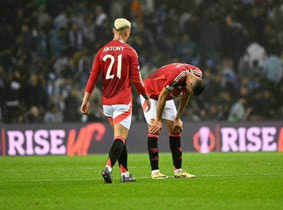 Noussair Mazraoui of Manchester United, ManU at the end of the match Porto v Manchester United, UEFA Europa League, Group Stage, Football, Estadio do Dragao, Porto, Portugal, 03 Oct 2024 EDITORIAL USE ONLY No use with unauthorised audio, video, data, fixture lists, club league logos or live services. Online in-match use limited to 120 images, no video emulation. No use in betting, games or single club league player publications.  Copyright: xZedxJameson Shutterstockx 14750815gt