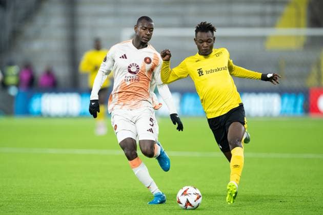 241003 Evan N Dicka of Roma and Jalal Abdullai of Elfsborg during the UEFA Europa League between Elfsborg and Roma on October 3, 2024 in Boras. Photo: Jörgen Jarnberger BILDBYRAN COP 112 JJ0405 fotboll football soccer fotball uefa europa league elfsborg roma bbeng Copyright: JÖRGENxJARNBERGER BB241003JJ093
