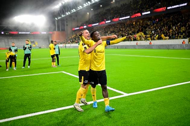 BORAS, SWEDEN 20241003 Elfsborg s Niklas Hult and goalscorer Michael Baidoo celebrate after the UEFA Europa League soccer match between IF Elfsborg and AS Roma at Boras Arena in Boras, Sweden, on Oct. 3, 2024. BORAS SWEDEN x9200x