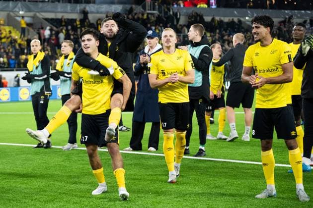 241003 Players of Elfsborg celebrates after the UEFA Europa League between Elfsborg and Roma on October 3, 2024 in Boras. Photo: Jörgen Jarnberger BILDBYRAN COP 112 JJ0405 fotboll football soccer fotball uefa europa league elfsborg roma bbeng Copyright: JÖRGENxJARNBERGER BB241003JJ107