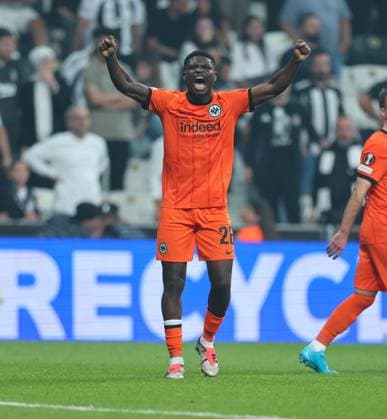 03.10.2024, Fussball UEFA Europa League, Besiktas JK Istanbul - Eintracht Frankfurt, emonline, emspor, v.l., Torjubel zum 0:2 durch Junior Dina Ebimbe (Eintracht Frankfurt), Goal celebration, celebrate the goal DFL DFB REGULATIONS PROHIBIT ANY USE OF PHOTOGRAPHS AS IMAGE SEQUENCES AND OR QUASI-VIDEO. xdcx Copyright: HMBxMedia