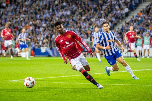 FC Porto Vs Manchester United, ManU in Porto, Portugal - 03 Oct 2024 Amad Diallo of Manchester United in action during the UEFA Europa League 2024 25 League Phase MD2 match between FC Porto and Manchester United at Estadio do Dragao. Final score: FC Porto 3:3 Manchester United Porto Portugal Copyright: xDiogoxBaptistax xSOPAxImagesx DB2024_FCPvsManUNITED_0019