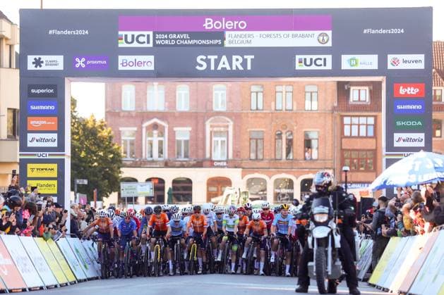 UCI Gravel World Champions Women 2024 LEUVEN, BELGIUM - OCTOBER 05 : The start during the 3th UCI Gravel World Championships Women race with start in Halle and finish in Leuven on October 05, 2024 in Leuven, Belgium, 05 10 2024 Leuven Belgium  Copyright: xTomasxSiskx