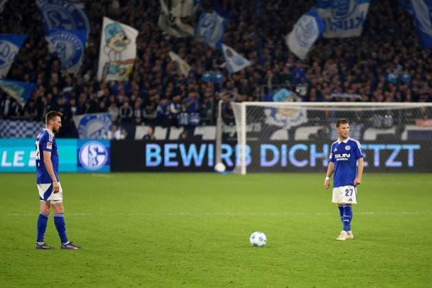 Tobias Mohr (FC Schalke 04) und Lino Tempelmann (FC Schalke 04) beim Spiel der 2. BL (Saison 2024 25) FC Schalke 04 - Hertha BSC Copyright: Thomas Pakusch