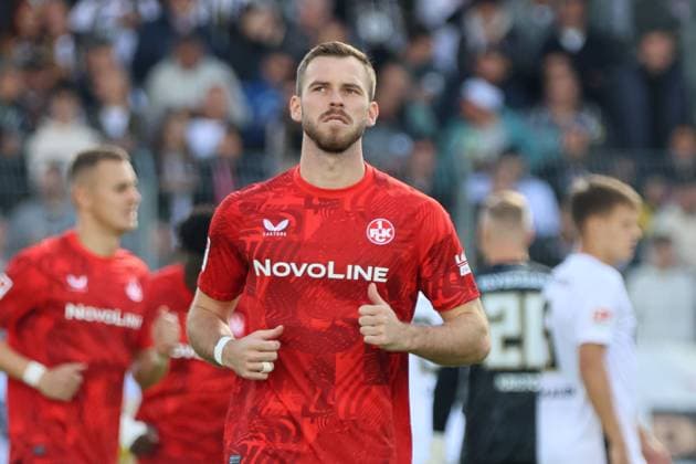 05.10.2024, Fussball, Herren, 2. Bundesliga, Saison 2024 2025, SV 07 Elversberg - 1. FC Kaiserslautern, Boris Tomiak (1. FC Kaiserslautern) Elversberg Ursapharm-Arena an der Kaiserlinde Saarland Deutschland (DE) *** 05 10 2024, Football, Men, 2 Bundesliga, Season 2024 2025, SV 07 Elversberg 1 FC Kaiserslautern, Boris Tomiak 1 FC Kaiserslautern Elversberg Ursapharm Arena an der Kaiserlinde Saarland Germany EN Copyright: xFabianxKleerx