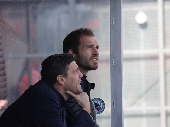 Geschaeftsfuehrer Benjamin Kessel (Eintracht Braunschweig) und Ken Reichel Fussball, Herren, Saison 2024 2025 2.BL, Eintracht Stadion, Eintracht Braunschweig gegen Hannover 96, Niedersachsenderby DFL REGULATIONS PROHIBIT ANY USE OF PHOTOGRAPHS AS IMAGE SEQUENCES AND OR QUASI-VIDEO.