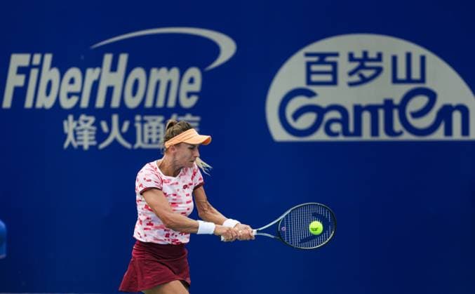 WUHAN, CHINA - OCTOBER 06: Lesia Tsurenko of Ukraine competes in the Women s Singles Qualifying second round match against Erika Andreeva of Russia on day two of 2024 Wuhan Open at Optics Valley International Tennis Center on October 6, 2024 in Wuhan, Hubei Province of China.  Copyright: xVCGx 111522167115
