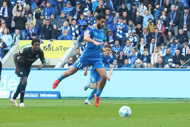 06.10.2024, xgox, Fussball - 2.Bundesliga, 1.FC Magdeburg - SpVgg Greuther Fuerth emspor, v.l. Mohammed El Hankouri (Magdeburg, 11) verschiesst den ersten Elfmeter (DFL DFB REGULATIONS PROHIBIT ANY USE OF PHOTOGRAPHS as IMAGE SEQUENCES and or QUASI-VIDEO) Magdeburg