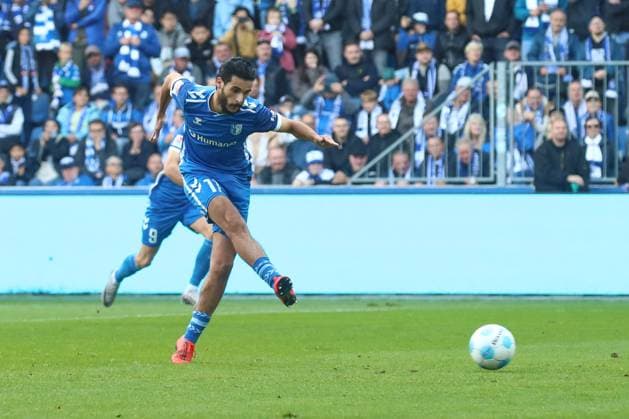 06.10.2024, xgox, Fussball - 2.Bundesliga, 1.FC Magdeburg - SpVgg Greuther Fuerth emspor, v.l. Mohammed El Hankouri (Magdeburg, 11) verschiesst den ersten Elfmeter (DFL DFB REGULATIONS PROHIBIT ANY USE OF PHOTOGRAPHS as IMAGE SEQUENCES and or QUASI-VIDEO) Magdeburg