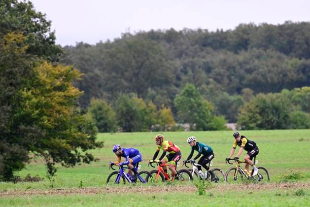 Paris-Tours cycling race 2024 TOURS, FRANCE - OCTOBER 06 : Retegi Mikel (ESP) of Equipo Kern Pharma, Desal Ceriel (BEL) of Bingoal WB, Affini Edoardo (NED) of Team Visma Lease a Bike, Boulet Enzo during the UCI Pro Series Paris-Tours cycling race with start in Chartres and finish in Tours (214km) on October 6, 2024 in Tours, France, 06 10 2024 Tours France  Copyright: xPeterxDexVoechtx