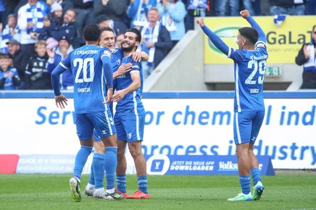 06.10.2024, xgox, Fussball - 2.Bundesliga, 1.FC Magdeburg - SpVgg Greuther Fuerth emspor, v.l. Magdeburg Jubel, Torjubel, jubelt ueber das Tor, celebrate the goal, celebration nach dem 2:0 durch Martijn Kaars (Magdeburg, 9) (DFL DFB REGULATIONS PROHIBIT ANY USE OF PHOTOGRAPHS as IMAGE SEQUENCES and or QUASI-VIDEO) Magdeburg