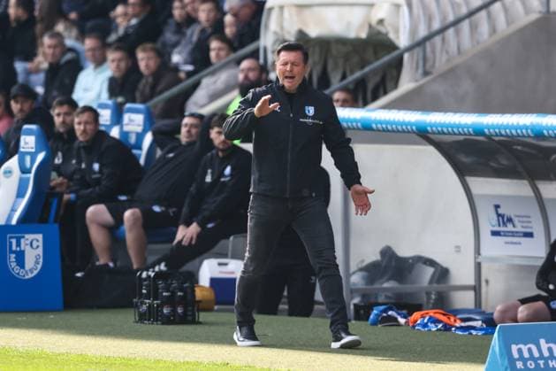 Trainer Christian Titz (1. FC Magdeburg) - 2. Fussball Bundesliga Saison 2024-2025 1. FC Magdeburg vs. SpVgg Greuther Fürth in der Avnet Arena in Magdeburg - Fußball,Mann,Männer,Deutschland,06.10.2024