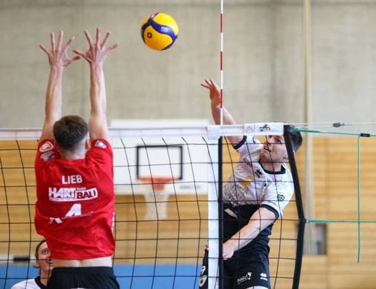 BAU 06.10.2024 Ludwigsburg Volleyball Barock Volleys MTV Ludwigsburg vs. Ceratonia Volleys Eltmann, Richard Peemüller (LB, rechts)