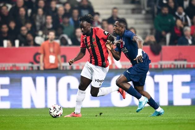 Fußball, OGC Nizza - Paris St. Germain OGC Nice v Paris Saint-Germain - Ligue 1 MCDonald s 2024 2025 51 Willian PACHO (psg) - 29 Evann GUESSAND (ogcn) during the Ligue 1 MCDonald s match between Nice and Paris at Allianz Riviera Stadium on October 6, 2024 in Nice, France. Nice France  Copyright: xFEPx 776218850