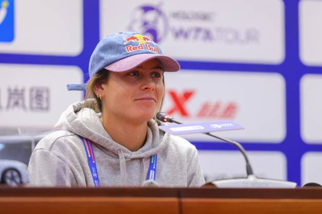 WUHAN, CHINA - OCTOBER 07: Emma Navarro of United States attends a press conference, PK, Pressekonferenz on day three of 2024 Wuhan Open at Optics Valley International Tennis Center on October 7, 2024 in Wuhan, Hubei Province of China.  Copyright: xVCGx 111522366316