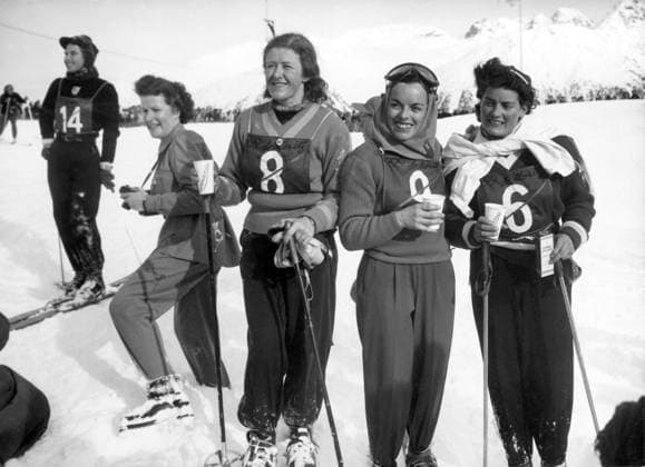 SWITZERLAND SAINT MORITZ 1948-02. Orig. caption... AFTER THE WOMEN DOWNHILL RACE. The women s downhill race was won by the Swiss Eddy Schlunegger. Our picture shows right to left: Eddy Schlunegger, Celina Seghi (Italy) and May Nilsson (Sweden). Note Slalom Downhill CD355 persons: MAY NILSSON;CELINA SEGHI;EDDY SCHLUNEGGER sites: ITALY*;SWEDER*;SWITZERLAND;SAINT MORITZ SANKT MORITZ SWITZERLAND OS sp_sw x5600x *** SWITZERLAND SAINT MORITZ 1948 02 Orig caption AFTER THE WOMEN DOWNHILL RACE The women s downhill race was won by the Swiss Eddy Schlunegger Our picture shows right to left Eddy Schlunegger, Celina Seghi Italy and May Nilsson Sweden Note Slalom Downhill CD355 persons MAY NILSSON CELINA SEGHI EDDY SCHLUNEGGER sites ITALY SWEDER SWITZERLAND SAINT MORITZ SANKT MORITZ SWITZERLAND OS sp sw x5600x  Copyright: xx 1948 WINTER OLYMPICS IN SAINT MORITZ