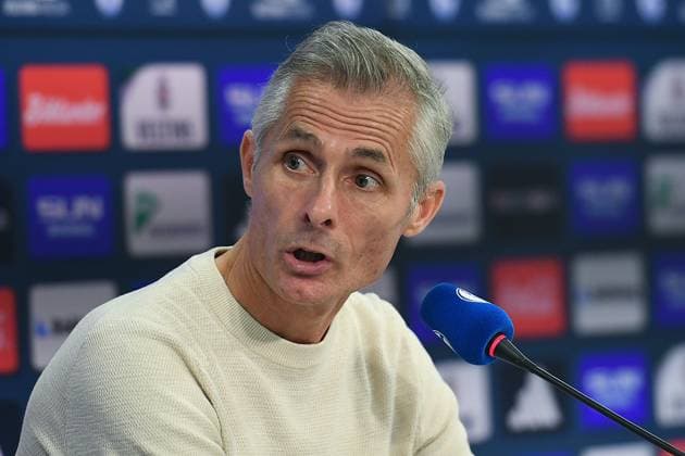 Vorstellung von Kees van Wonderen beim FC Schalke 04 am 07.10.2024 in der Veltins Arena in Gelsenkirchen Kees van Wonderen ( Trainer Cheftrainer Schalke )