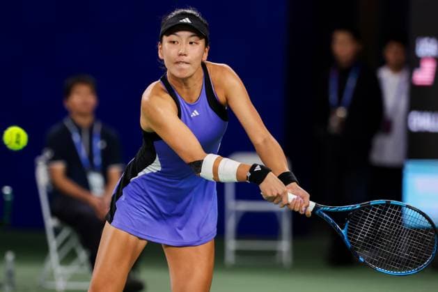WUHAN, CHINA - OCTOBER 07: Wang Xinyu of China competes in the Women s Singles Round of 64 match against Caroline Dolehide of United States on day three of 2024 Wuhan Open at Optics Valley International Tennis Center on October 7, 2024 in Wuhan, Hubei Province of China.  Copyright: xVCGx 111522403909
