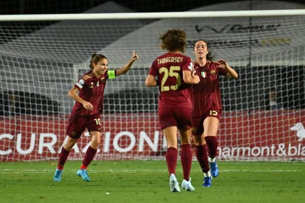 October 8, 2024, Rome, Milan, Italy: Manuela Giugliano of A.S. Roma Femminile celebrates after scoring the gol of 1-0 during Group A - Day 1 - UEFA Women s Champions League 2023 24 between A.S. Roma and VfL Wolfsburg at the Tre Fontane Stadium on October 8, 2024 in Rome, Italy. CALCIO - Champions League Women - Roma Women vs Wolfsburg  - ZUMAs349 20241008_zsa_s349_033 Copyright: xDomenicoxCippitelli IpaxSportx