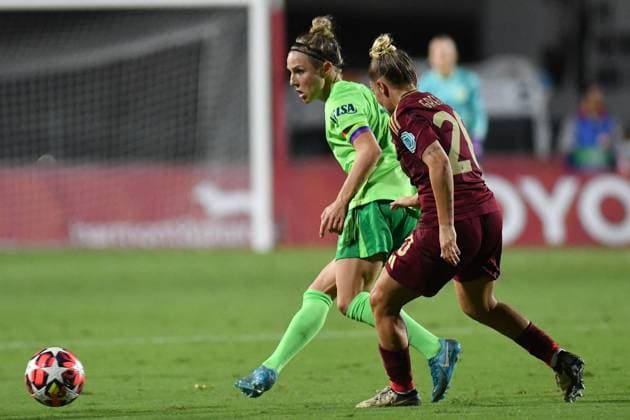 CALCIO - Champions League Women - Roma Women vs Wolfsburg Svenja Huth of Wolfsburg,Giada Greggi of AS Roma woman during the Womenâ??s Champions League match between Roma Women v Wolfsburg woman at Tre Fontane stadium in Rome, Italy, October 08th, 2024. Mattia Vian during Roma Women vs Wolfsburg, UEFA Champions League Women football match in Rome, Italy, October 08 2024 Rome Italy  Copyright: xIPAxSport ABACAx