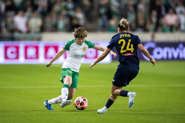 241009 Asato Miyagawa of Hammarby during the UEFA Women s Champions League football match between Hammarby and St Pölten on October 9, 2024 in Stockholm. Photo: Kenta Jönsson BILDBYRAN COP 210 KJ0195 fotboll, football, soccer, fotball,champions league,hammarby,st Copyright: KENTAxJÖNSSON BB241009KJ045