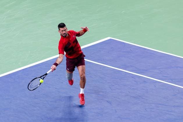 SHANGHAI, CHINA - OCTOBER 09: Novak Djokovic of Serbia competes in the Men s Singles Round of 16 match against Roman Safiullin of Russia on Day 10 of 2024 Shanghai Rolex Masters at Qi Zhong Tennis Centre on October 9, 2024 in Shanghai, China.  Copyright: xVCGx 111522783959